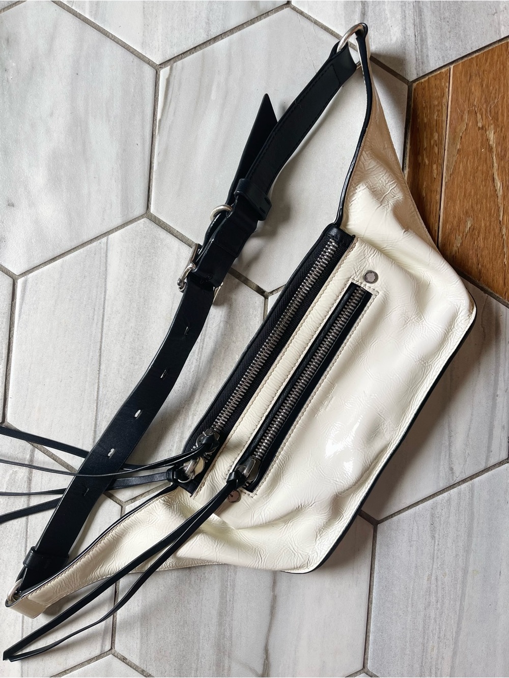 Rag & Bone Ellis Leather Belt Bag in White Patent Leather